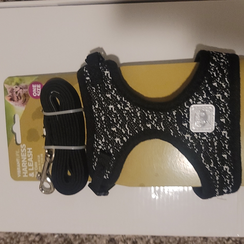 . Small dog or cat harness and leash